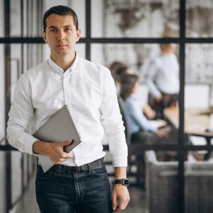 The Role of Fabricator Services in Glass Projects